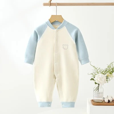 Hot Seller Factory Supply Children Pajamas Baby Crew Neck Cartoon Printed Romper Spring and Autumn